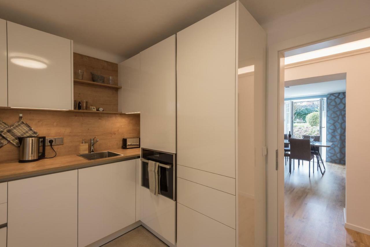 Apartment Villa Leopoldskron Salzburg Bagian luar foto