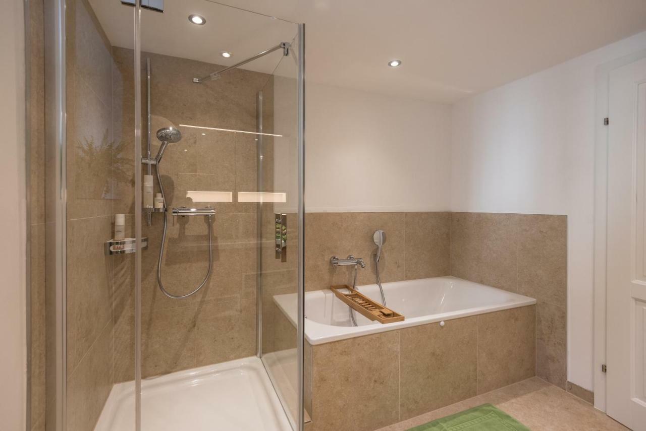Apartment Villa Leopoldskron Salzburg Bagian luar foto