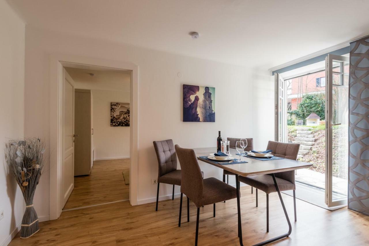 Apartment Villa Leopoldskron Salzburg Bagian luar foto