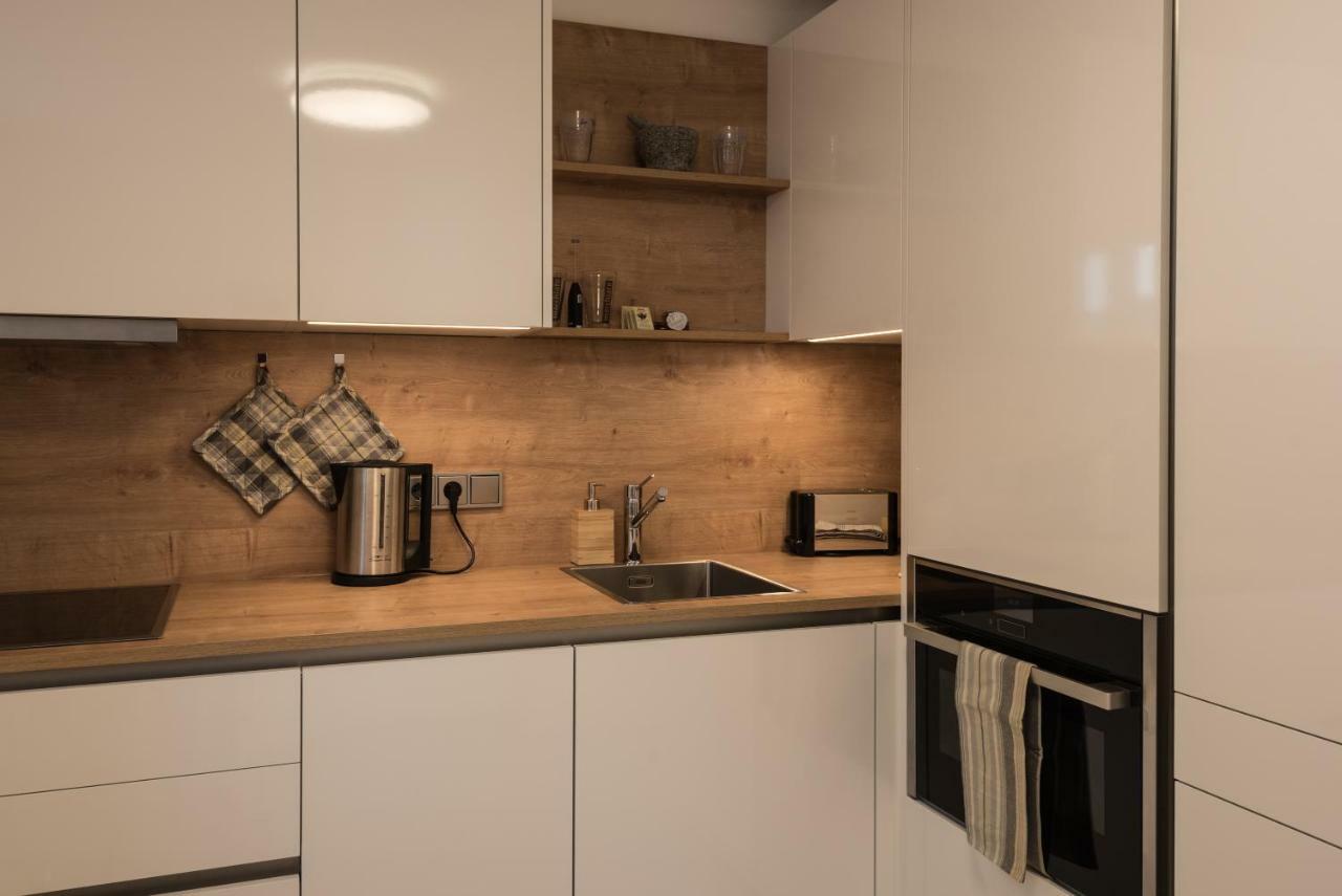 Apartment Villa Leopoldskron Salzburg Bagian luar foto